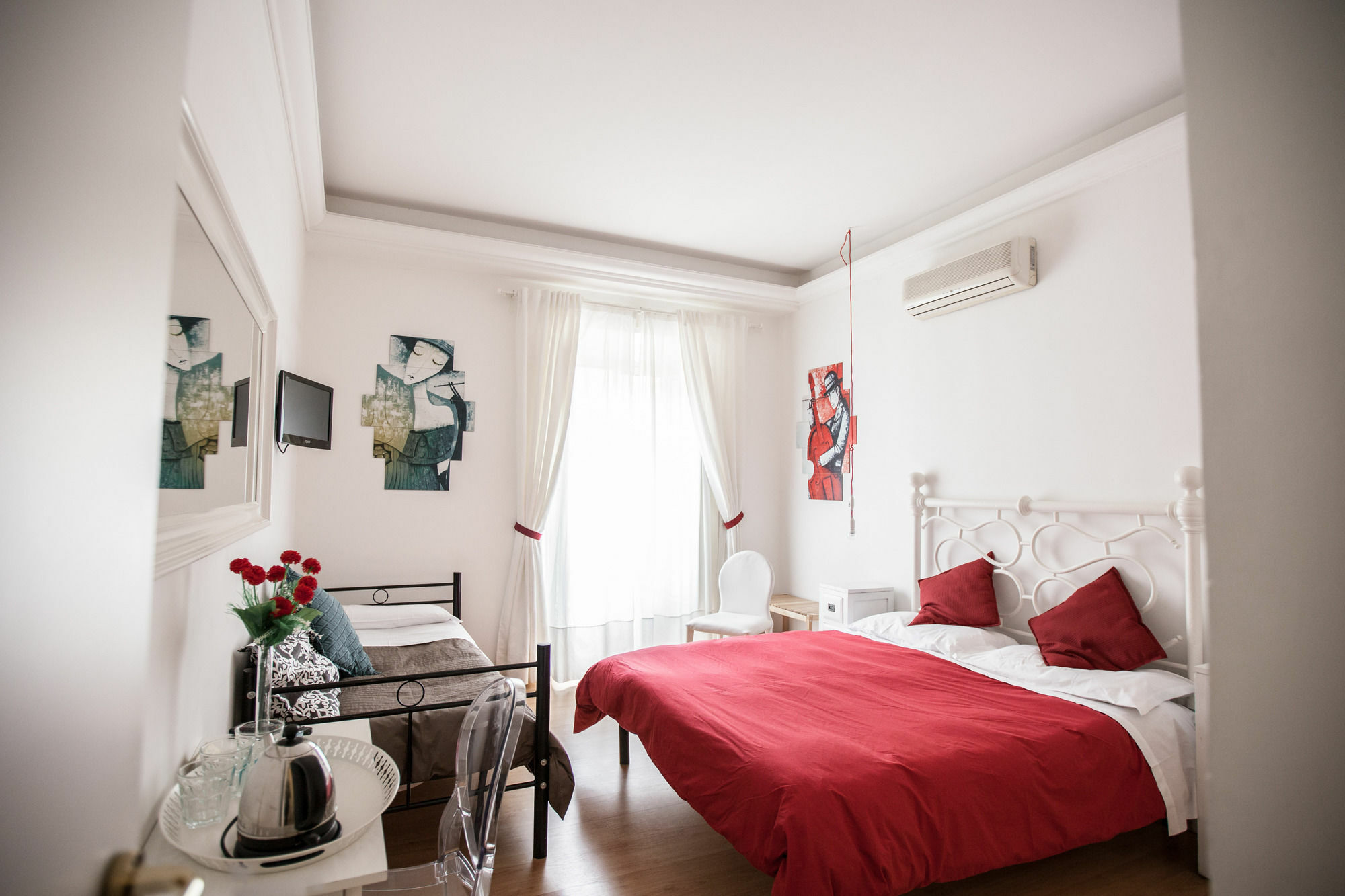 Rooms In Рим Экстерьер фото